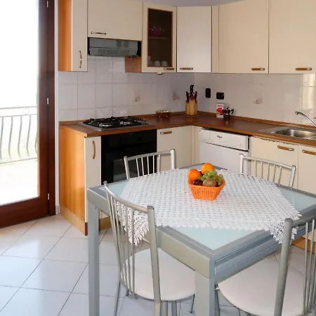 Tatil Evi Casa Tra Gli Ulivi 155s Cipressa